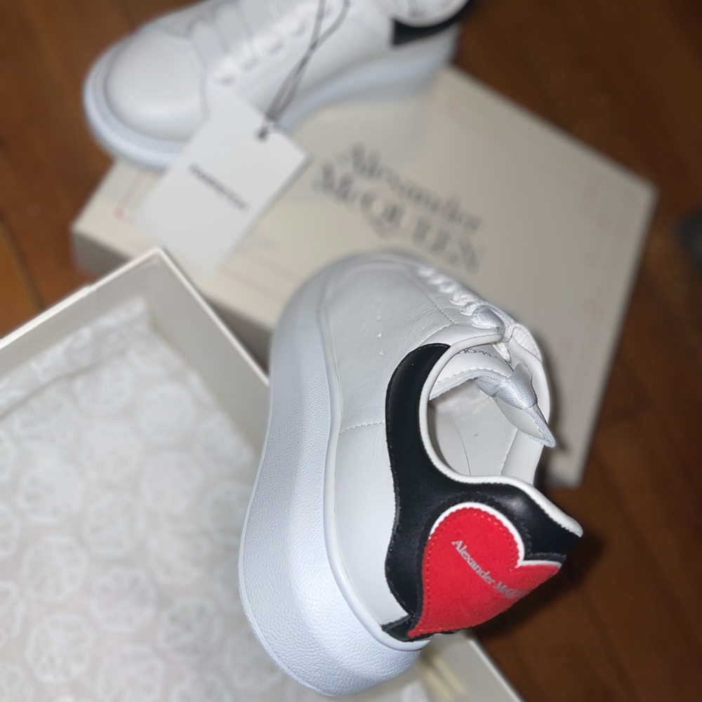 Boy shoes size 30 (12.5)